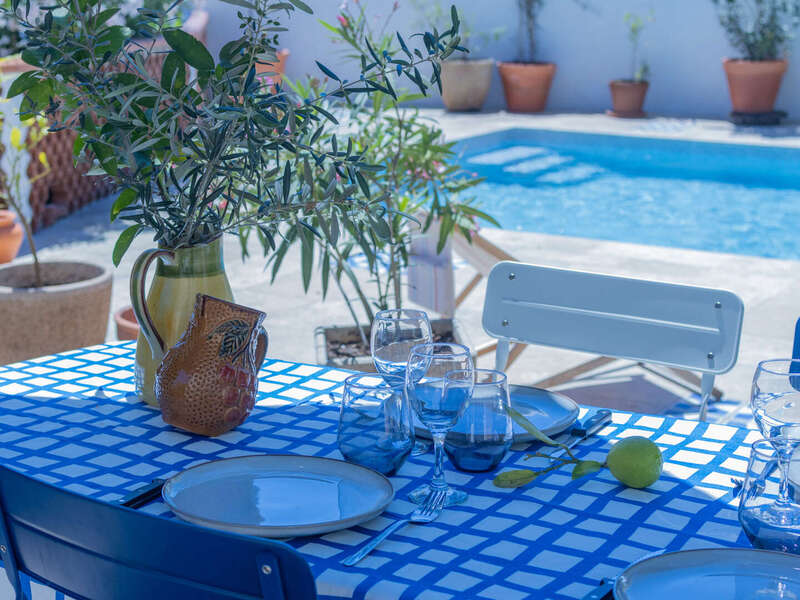 details_table